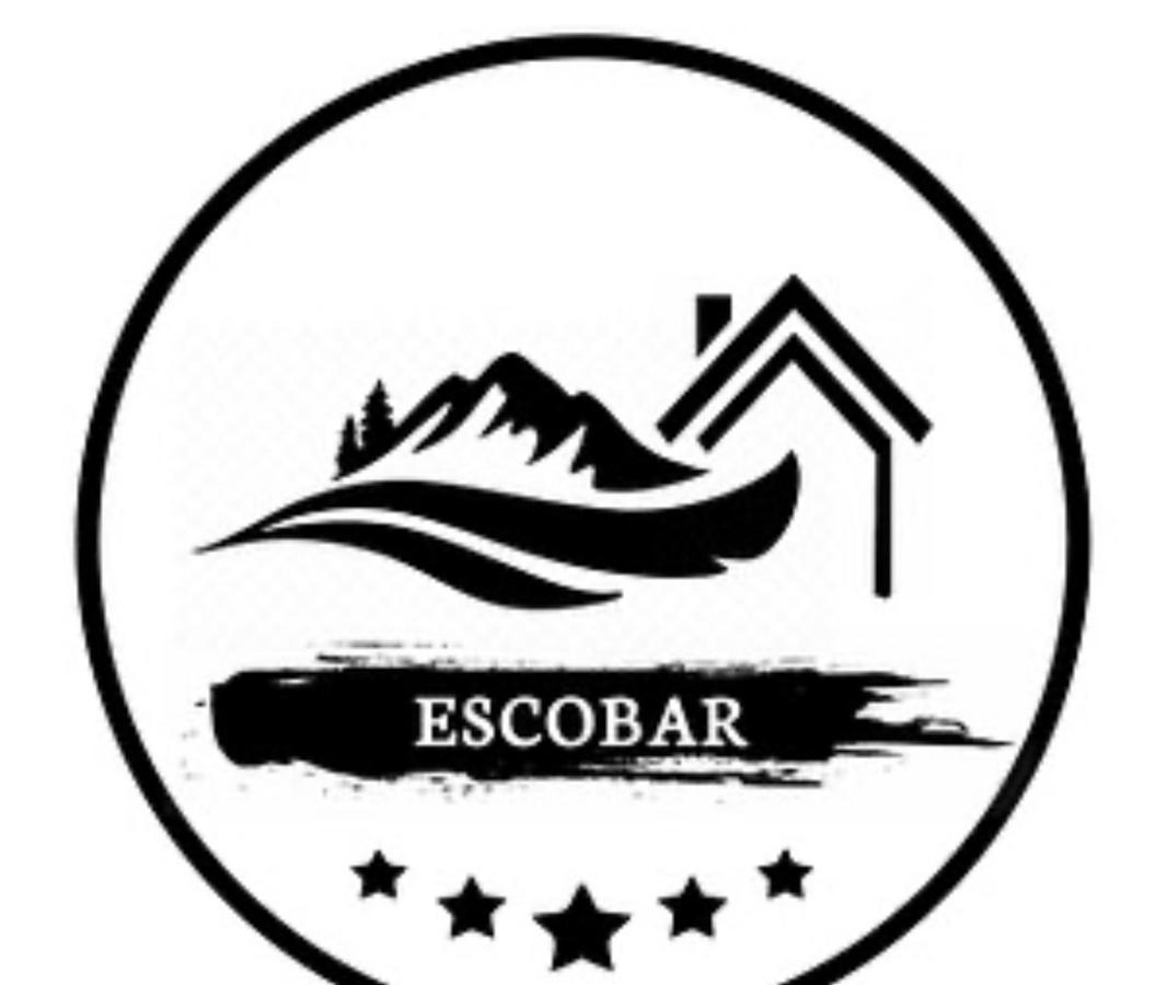 Escobars Backpackers Hostel Riga Esterno foto
